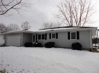 2945 24th Ave, Marion, IA 52302