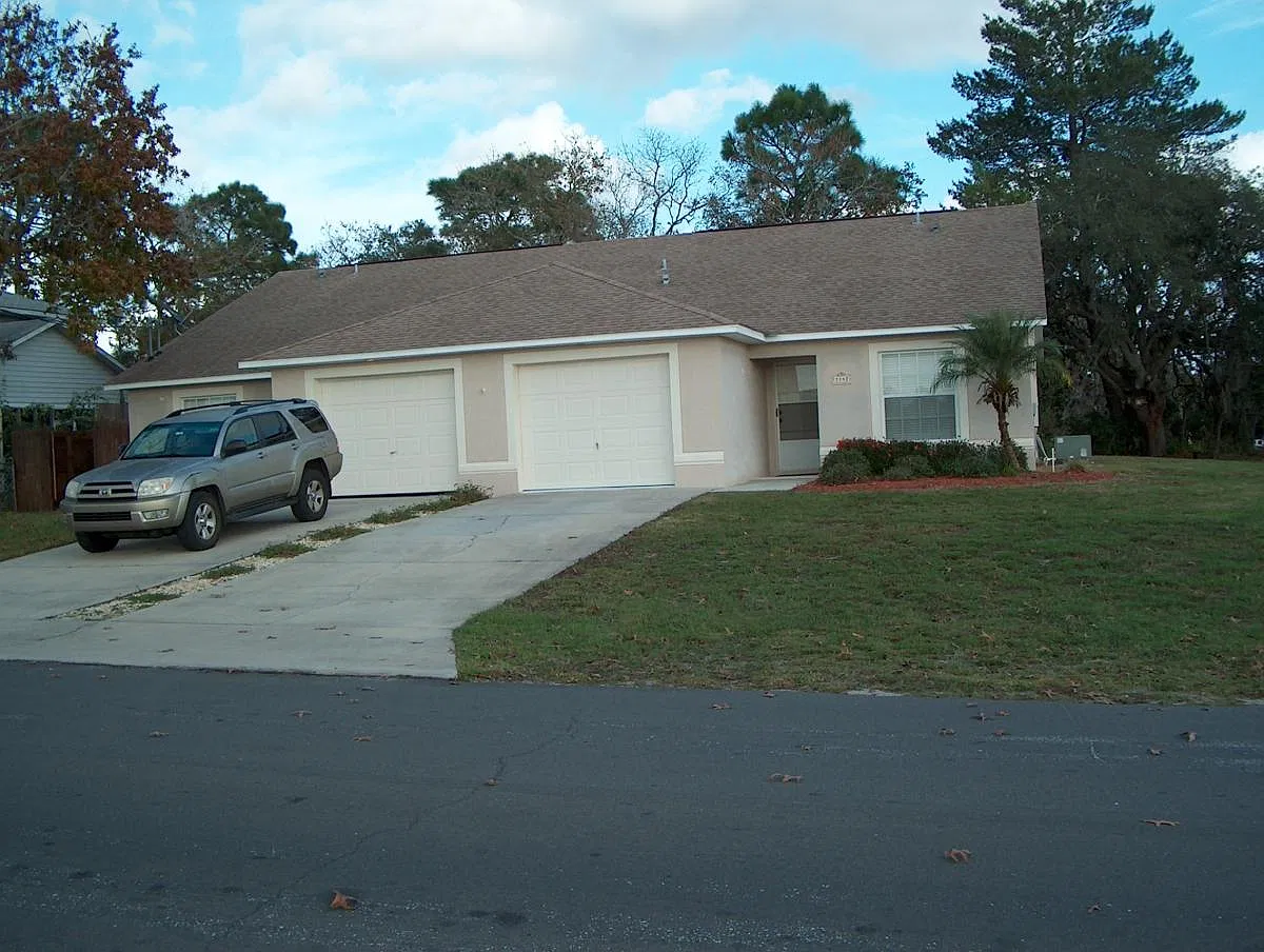 3346 Dristol Avenue — Photo 1