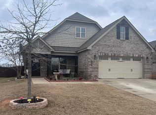 1830 Mabel Dr, Prattville, AL 36066