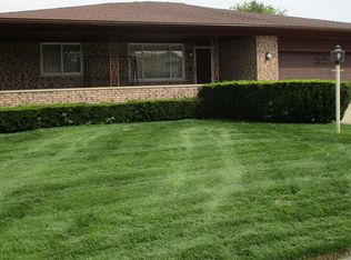 51588 Julies Dr, Chesterfield, MI