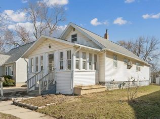 519 2nd Ave NW, Oelwein, IA 50662