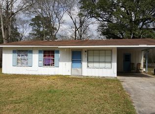 219 Vaughn St, Picayune, MS 39466