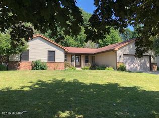 4620 Allyson Ave SW, Wyoming, MI 49519
