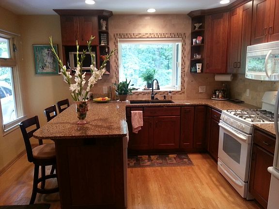 New custom kitchen in 2010