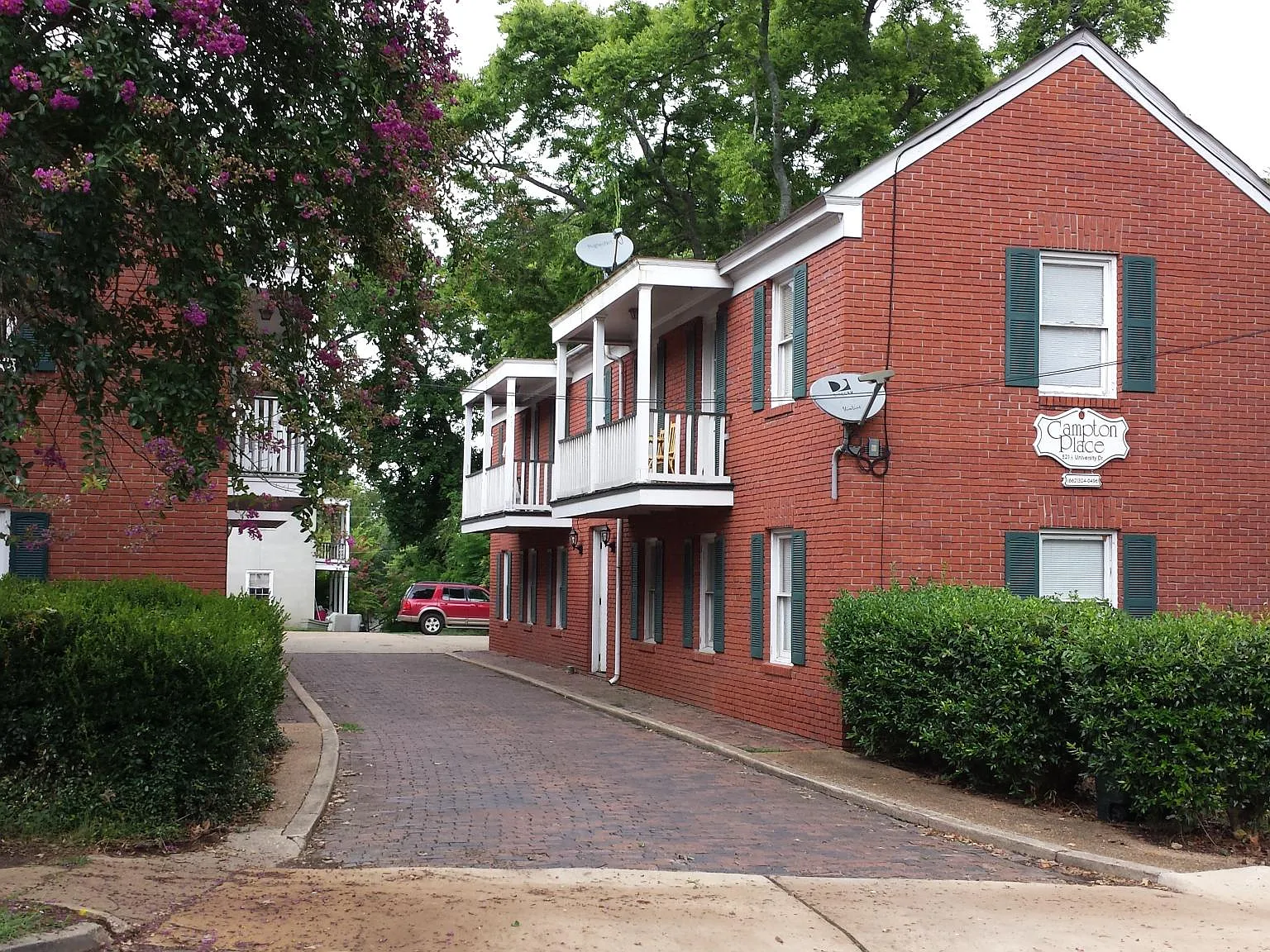 1 bed, 500 sqft, $1,050 — Photo 2
