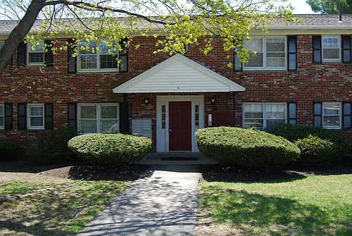 9 Elm St #3 Photo 1