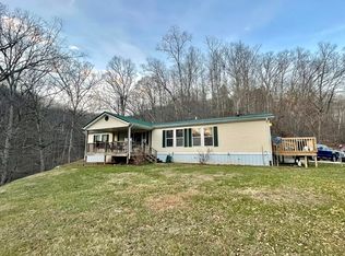 4313 Amma Rd, Amma, WV 25005