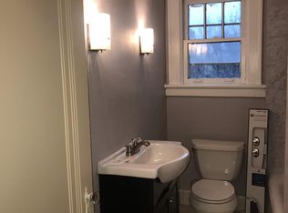 321 Meredith St, Pittsburgh, PA 15210