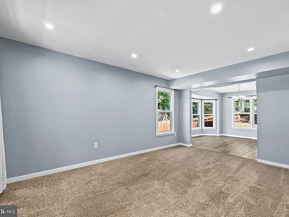 4th image of 44 Kelly Way