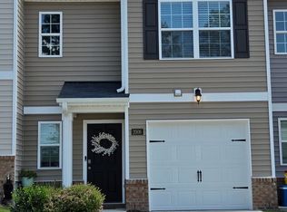 2006 Gracie Ln Room 2, Carthage, NC 28327