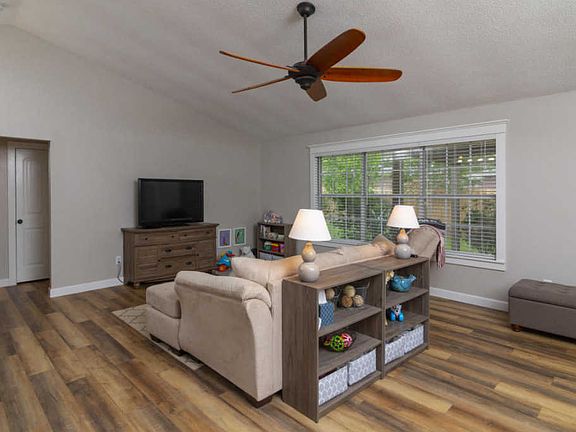 2nd image of 7005 Calle Cabeza De Vaca