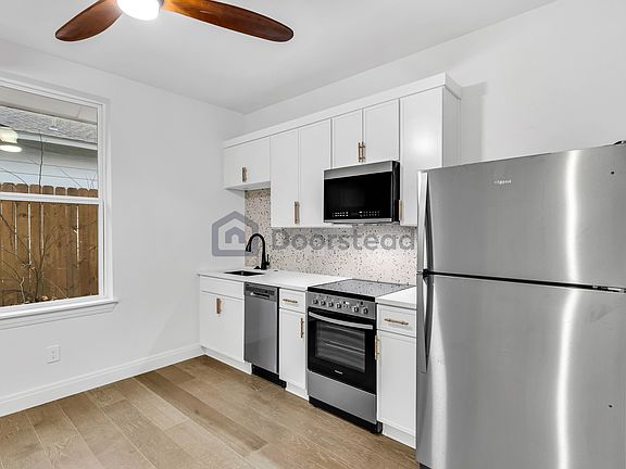3rd image of 6615 Greensboro Dr #B