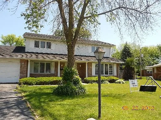 1224 E 164th Pl photo 1