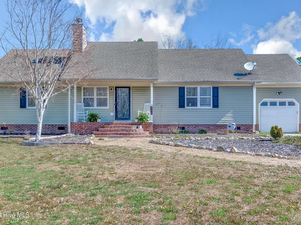 333 W Gibbs Road, Knotts Island, NC 27950