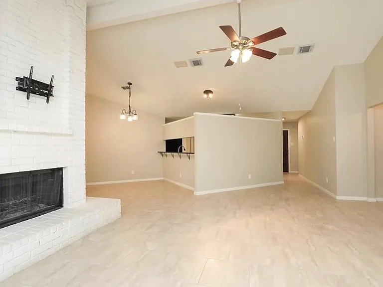 3134 Sedgeborough Dr — Photo 7