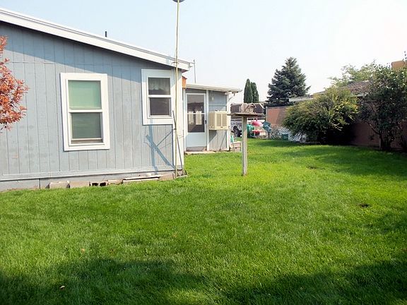 4th image of 1881 Phoenix Dr