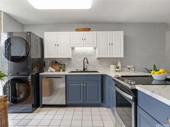 95-227 Waikalani Dr APT A1106, Mililani, HI 96789