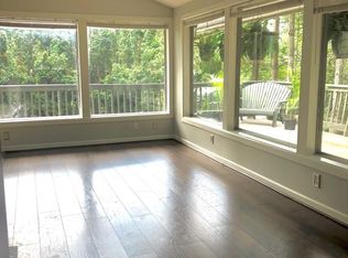 23527 Brier Rd, Lynnwood, WA 98036