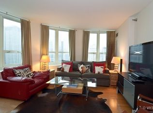 345 N La Salle Dr #919, Chicago, IL 60654