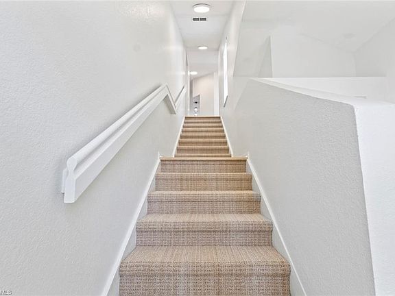 5th image of 6812 Satinleaf RD S #202