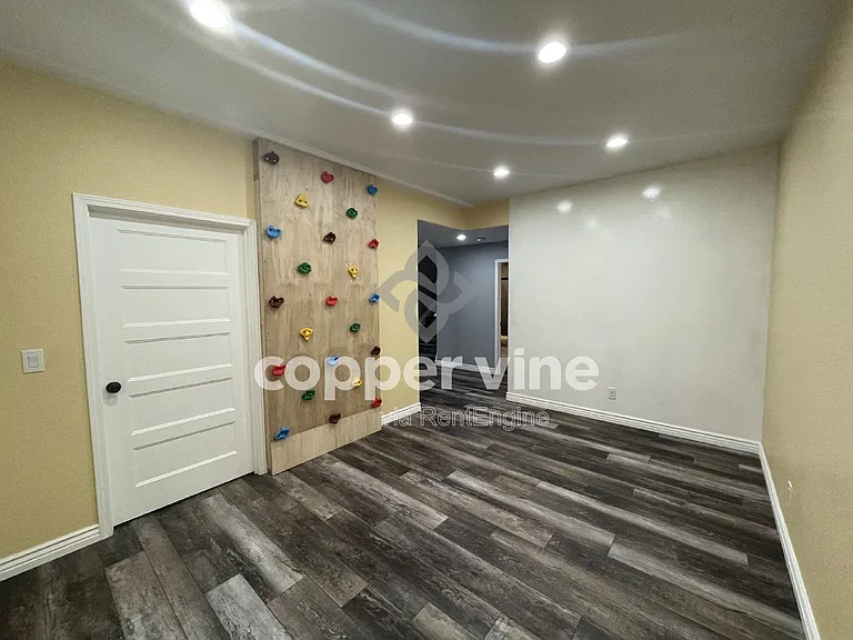 14066 Saint Paul St — Photo 35
