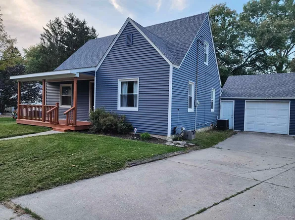 301 Poplar St, Clio, MI 48420