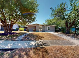 8826 Cape Valley Dr, San Antonio, TX 78227