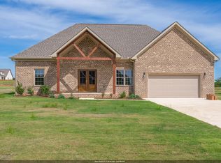 251 Hummingbird Way, Killen, AL 35645