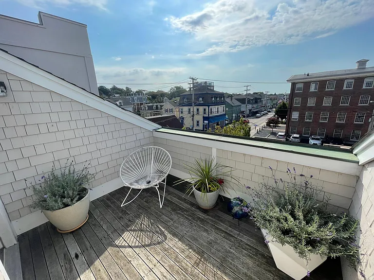 435 Thames St #1 — Photo 21