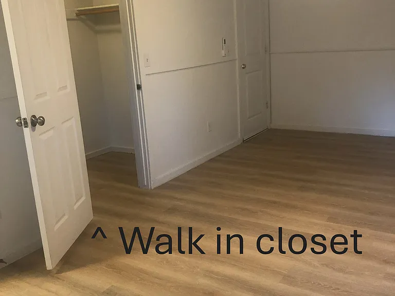 W Bainbridge Dr — Photo 14