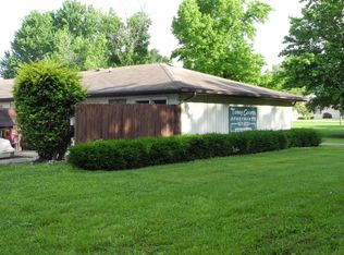 25 Toney Court Ln #10, Murphysboro, IL 62966