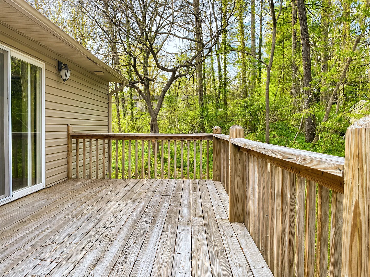 3 bed, 1165 sqft, $1,895 — Photo 2