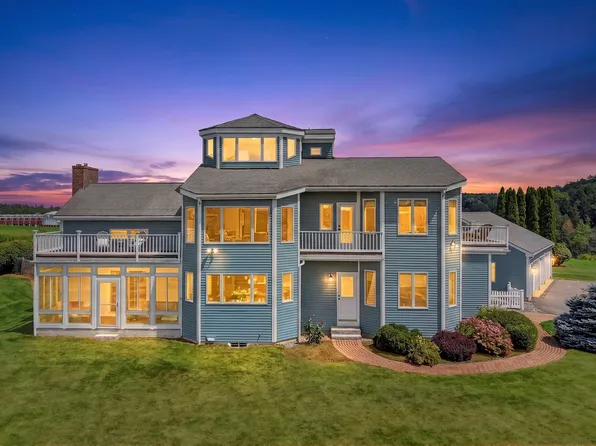 236 Old Ayer Rd, Groton, MA 01450