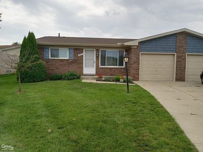 28514 Dino Cir, Chesterfield, MI, 48047