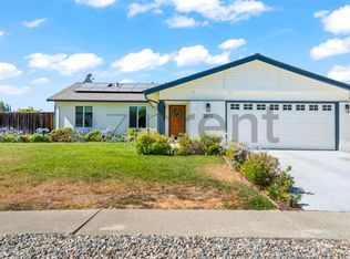 2211 Fountain Oaks Dr, Morgan Hill, CA 95037