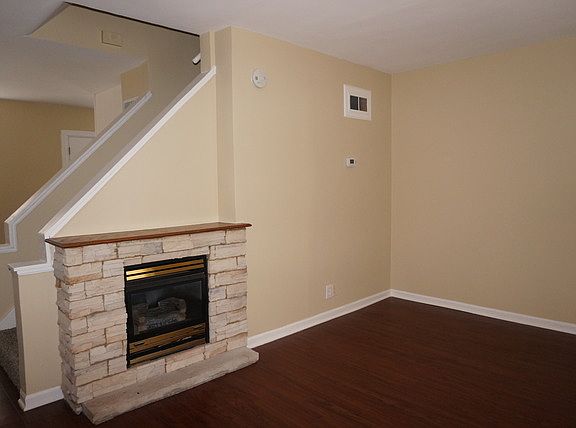 2nd image of 406 East Ave