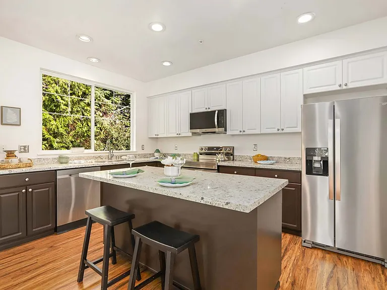 13000 Admiralty Way #G101 — Photo 3
