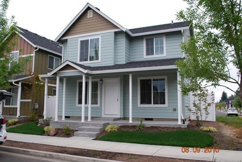 1st image of 514 SE 14th Ave