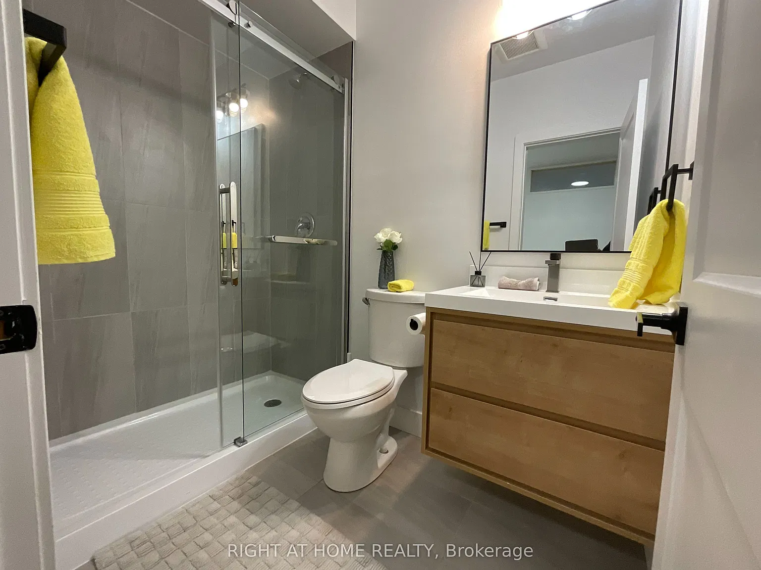 1 bed, $1,999 — Photo 4