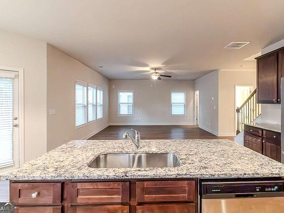 2nd image of 255 Dublin Way