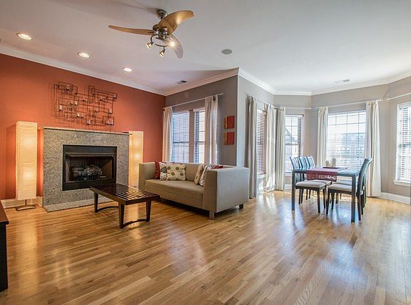 4th image of 6908 N Ashland Ave #P-8