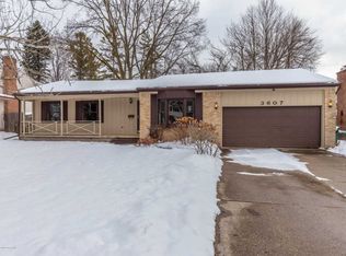3607 Glasgow Dr, Lansing, MI