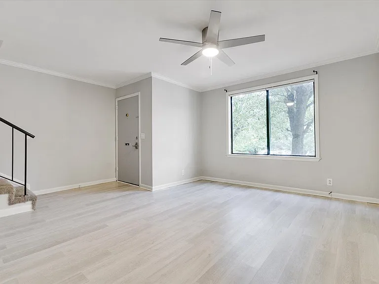 4958 Edmondson Pike #B10 — Photo 2