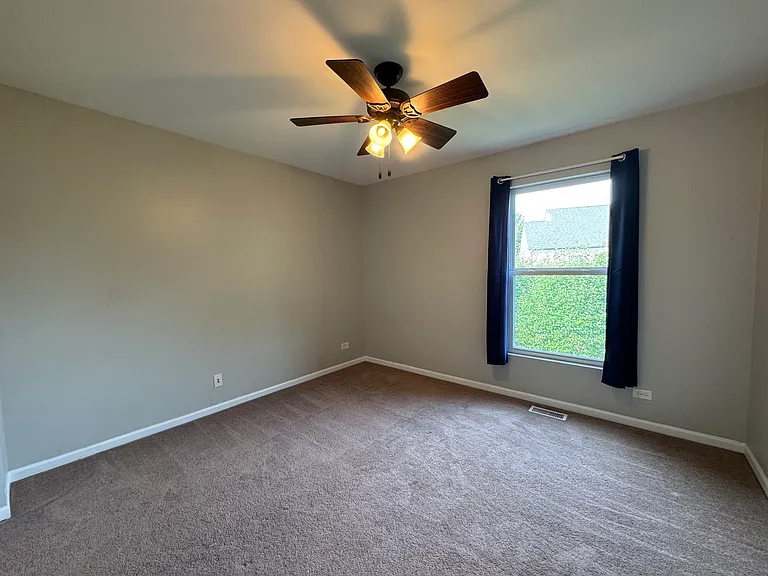 1399 Crimson Ln #A — Photo 28