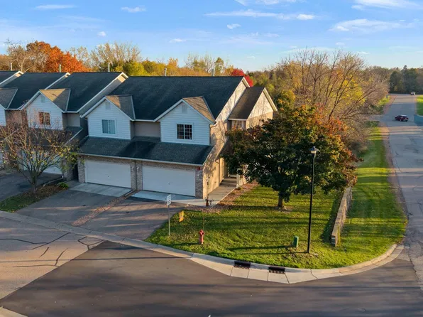 497 Pleasant Ln, Chaska, MN 55318