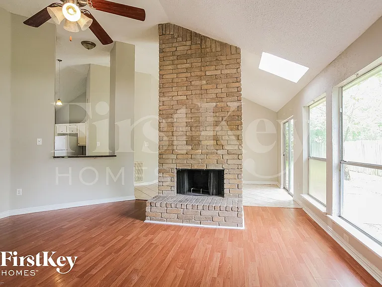 6426 New World Dr — Photo 3