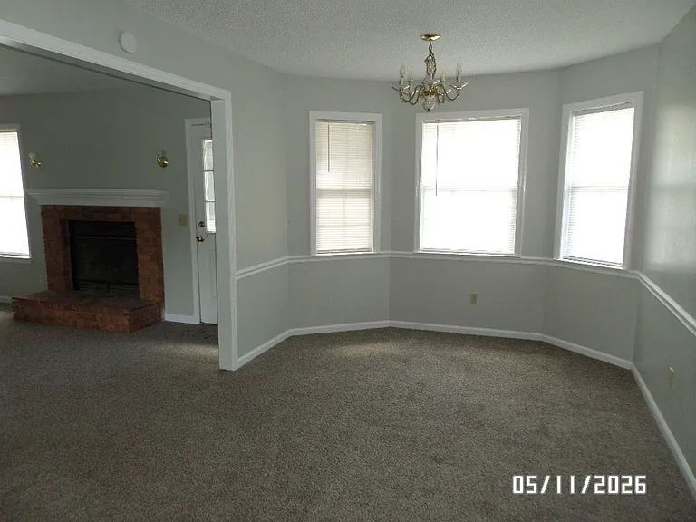 631 Windhaven Dr — Photo 9