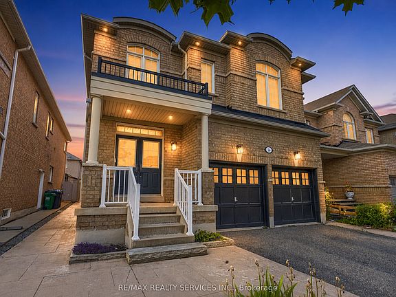 2nd image of 16 Fallgate Dr