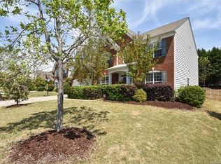 9140 Linden Tree Ln, Charlotte, NC 28277