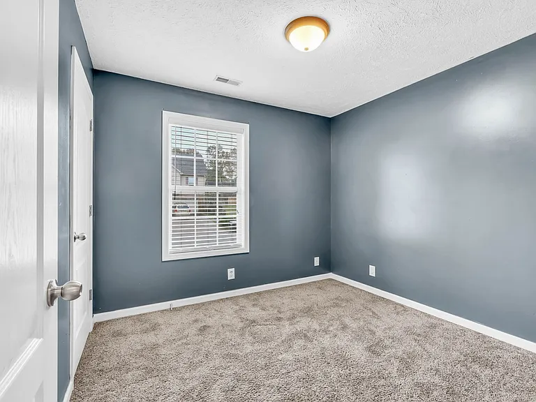2856 Sharpie Dr — Photo 30